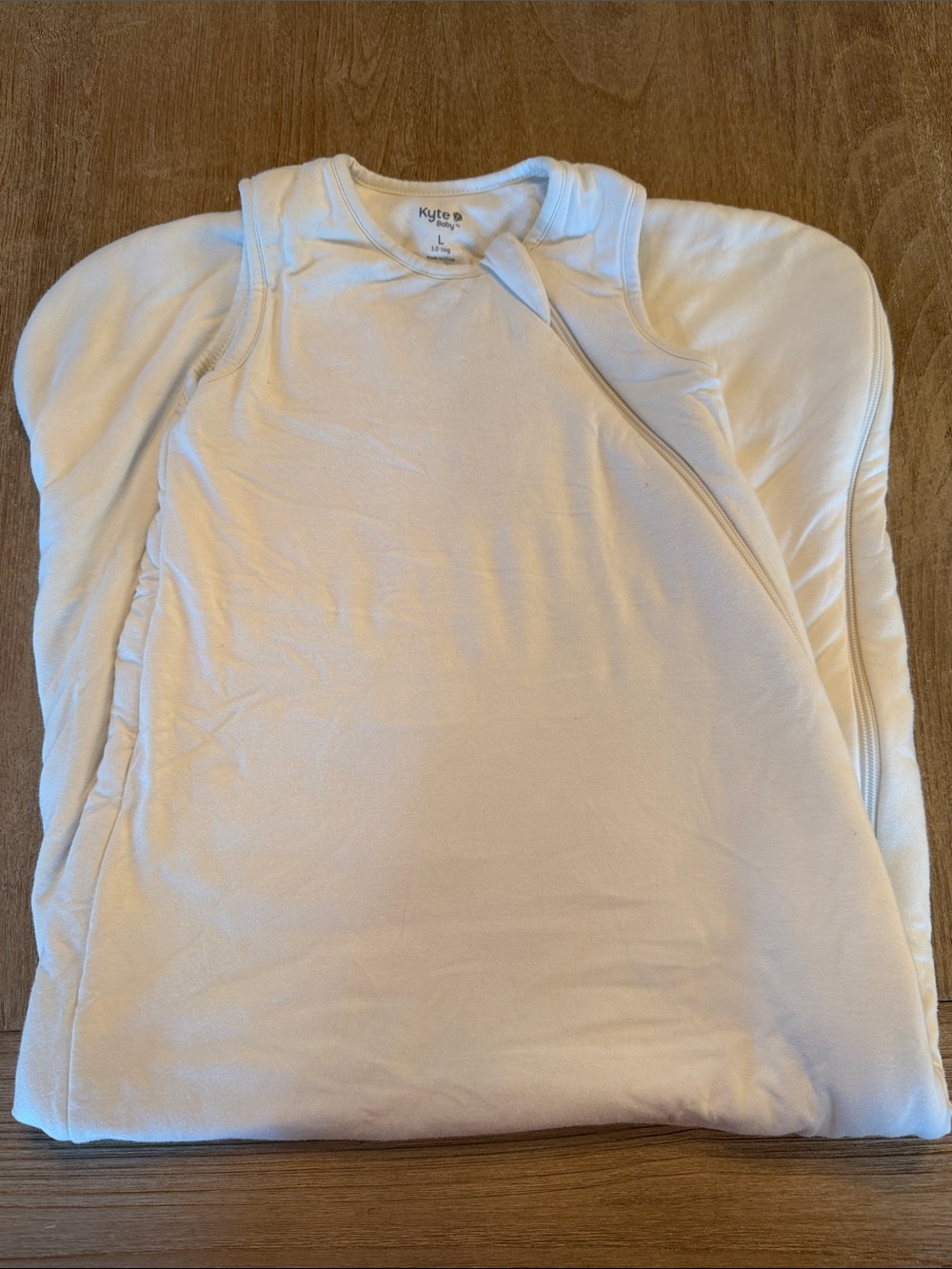 Kyte BABY White Infant Sleep Sack - Soft Sleeveless Swaddle